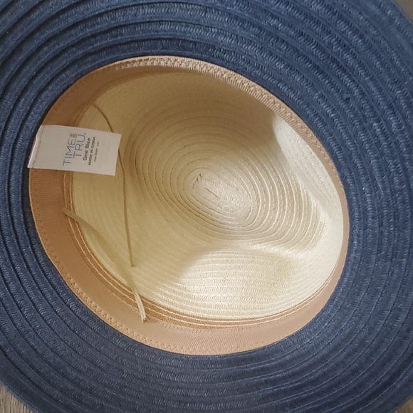 ❣️ NWT TIME & TRU HAT - Picture 12 of 14